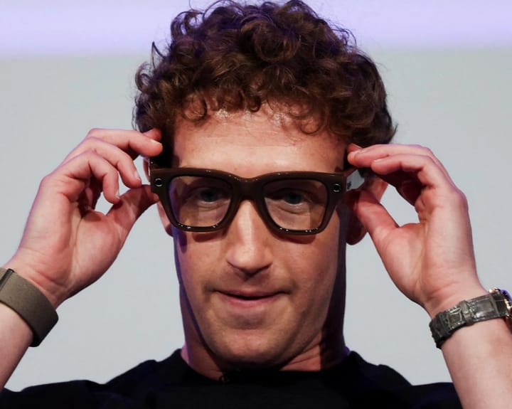 Zuckerberg’s AI glasses ‘spy on people on the toilet’